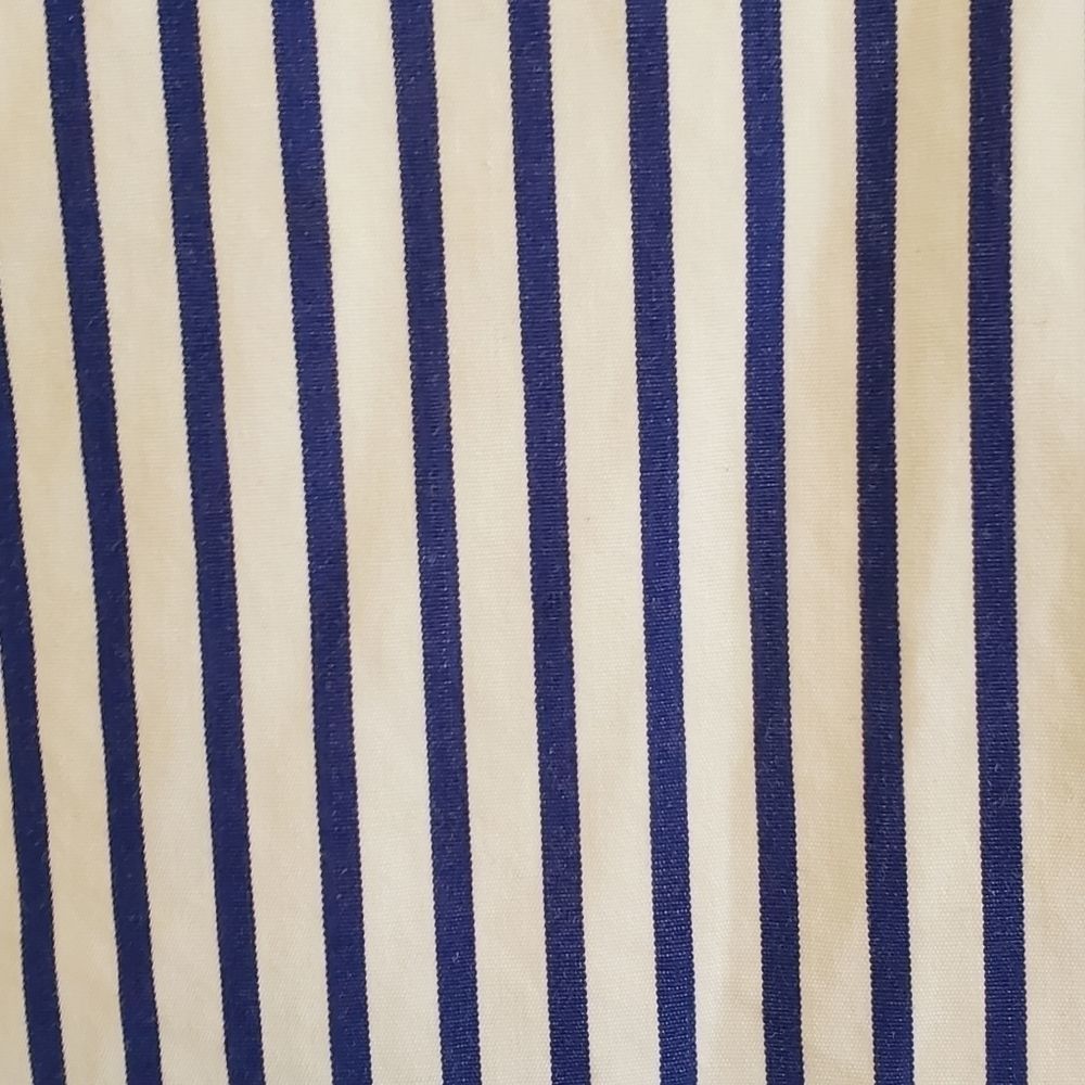 American Living Ruffle Button front - Picture 4 of 5